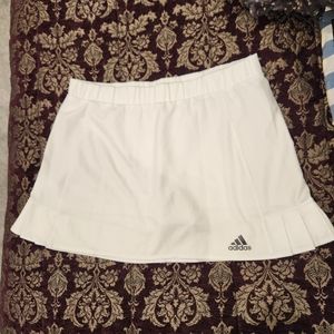 Adidas climalite size L tennis/golf skirt with built-in shorts